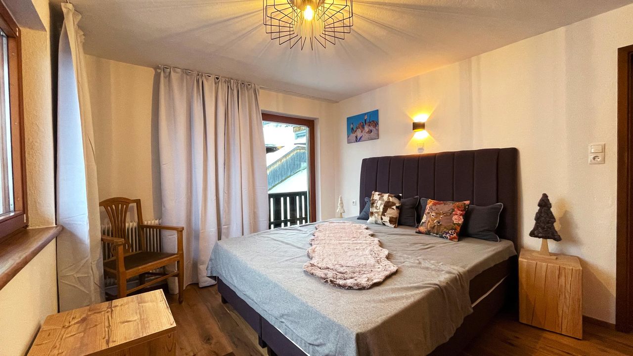 one of 7 bedrooms one of 7 bedrooms